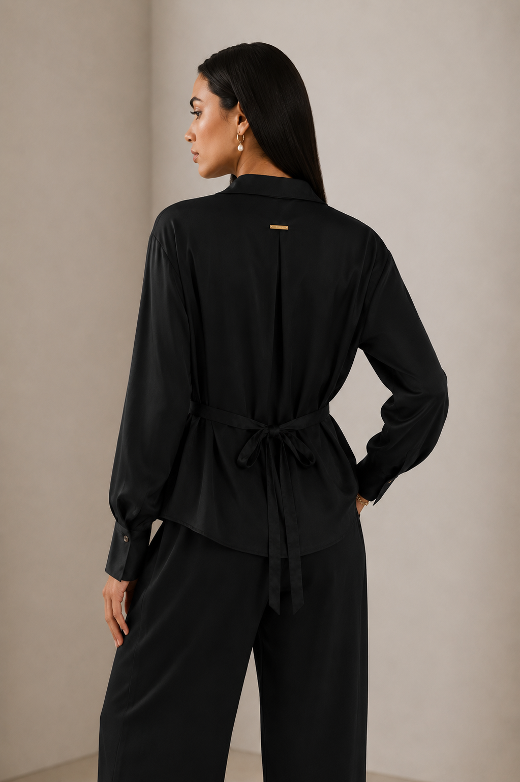 HAILEY VISCOSE SILK SHIRT-BLACK