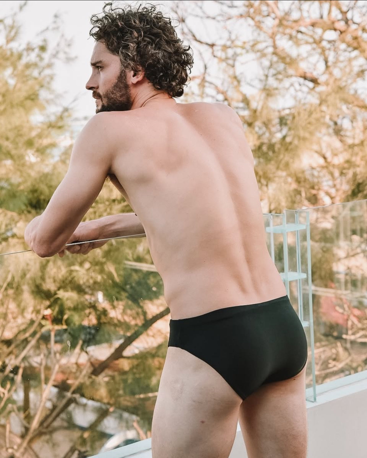 SIGNATURE SWIM BRIEF — BLACK