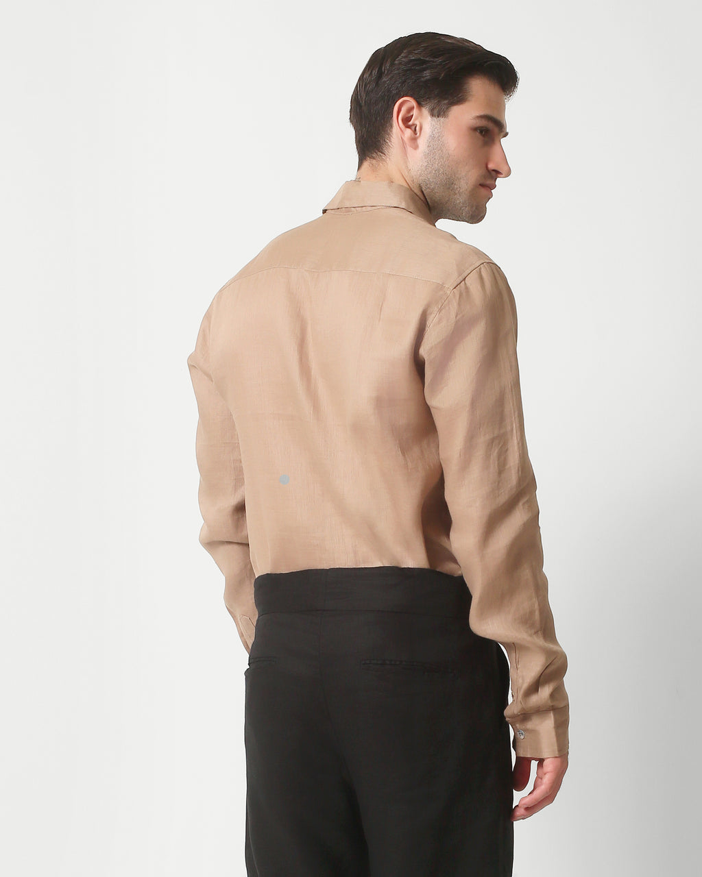 CLASSIC LINEN SHIRT - TAN